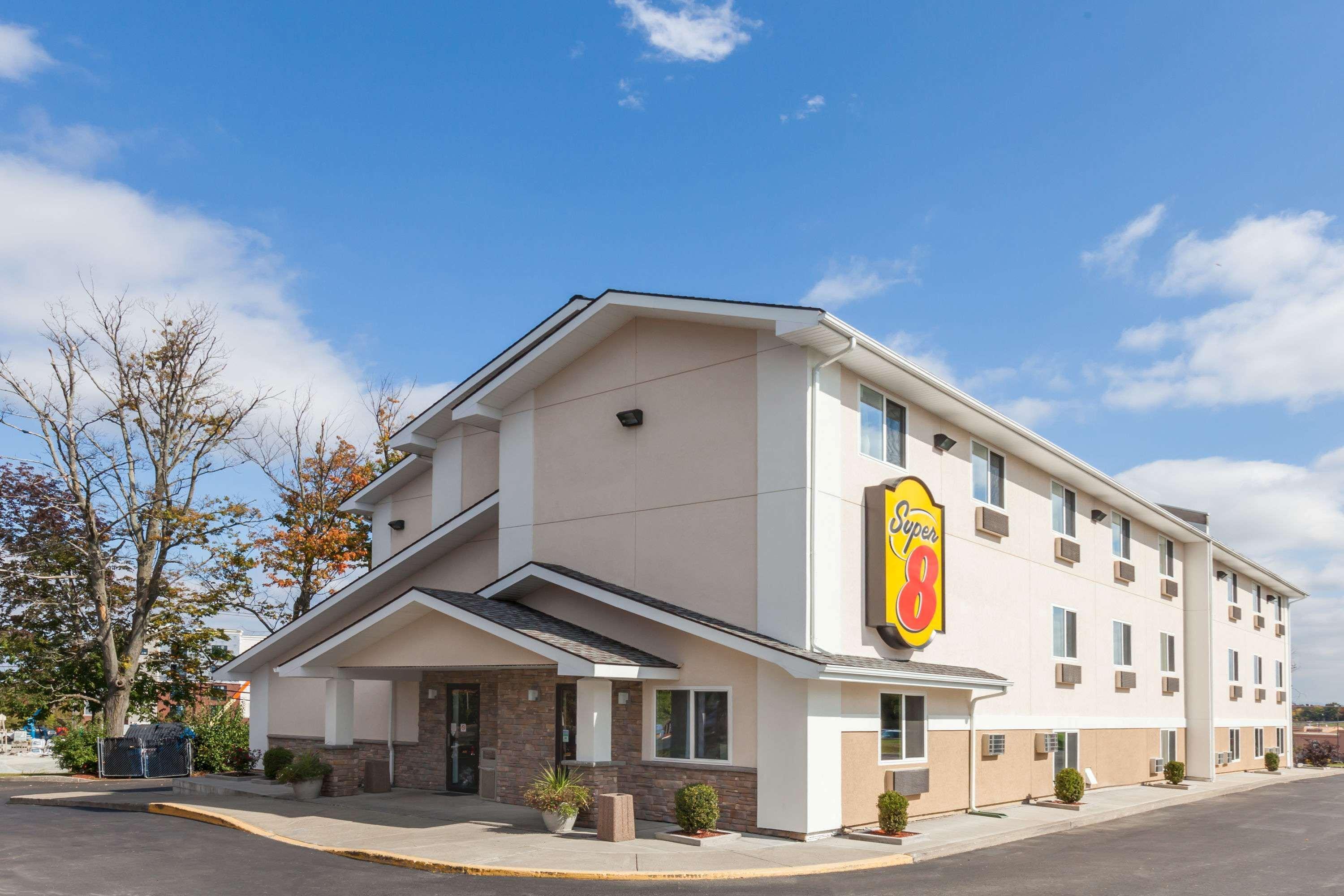 Отель Super 8 By Wyndham Latham - Albany Airport Экстерьер фото